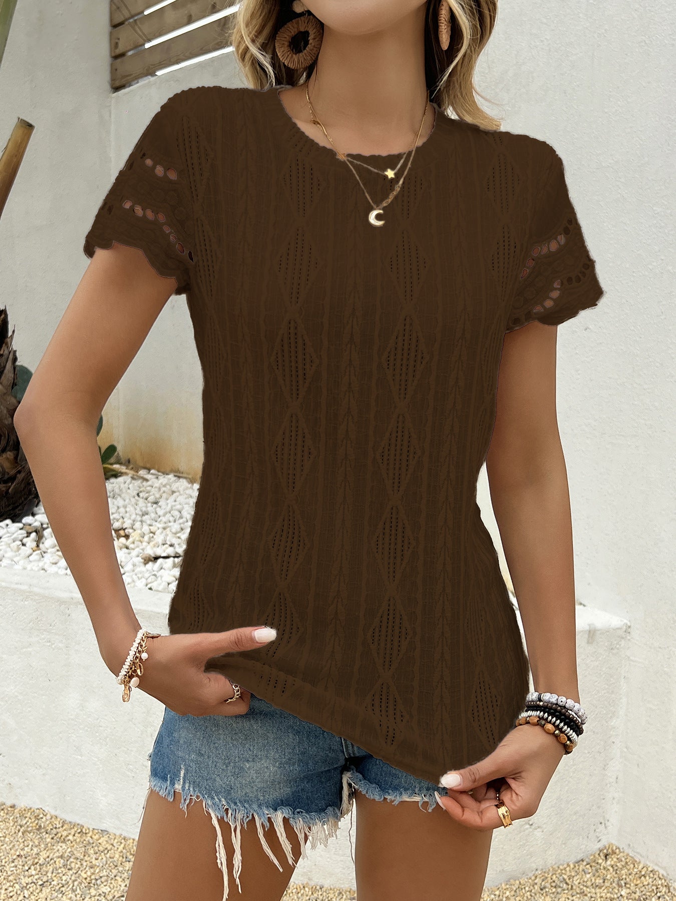 Solid Color Casual Short Sleeve T-shirt For Women In Polyester Fabric Featuring Jacquard Craft