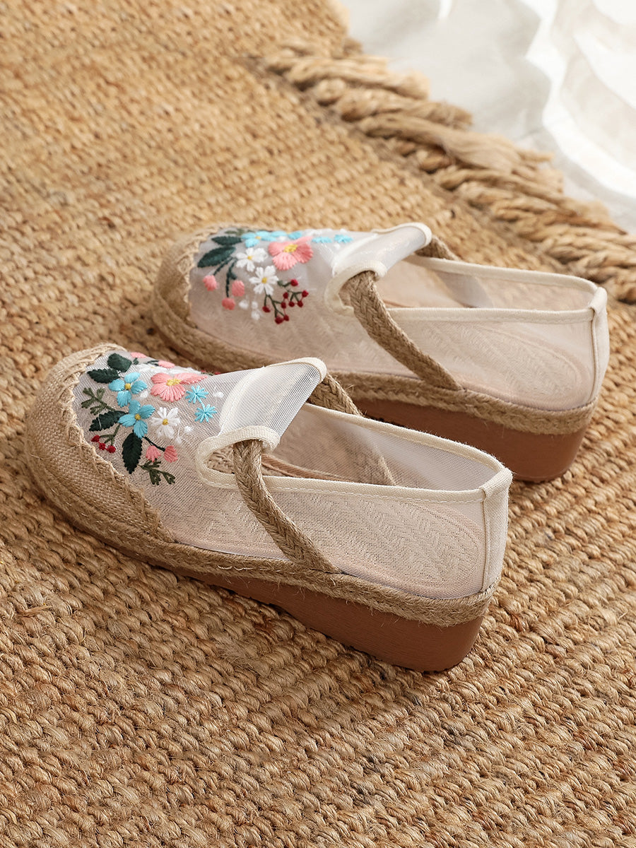 Women Summer Ethnic Flower Embroidery Platform Shoes