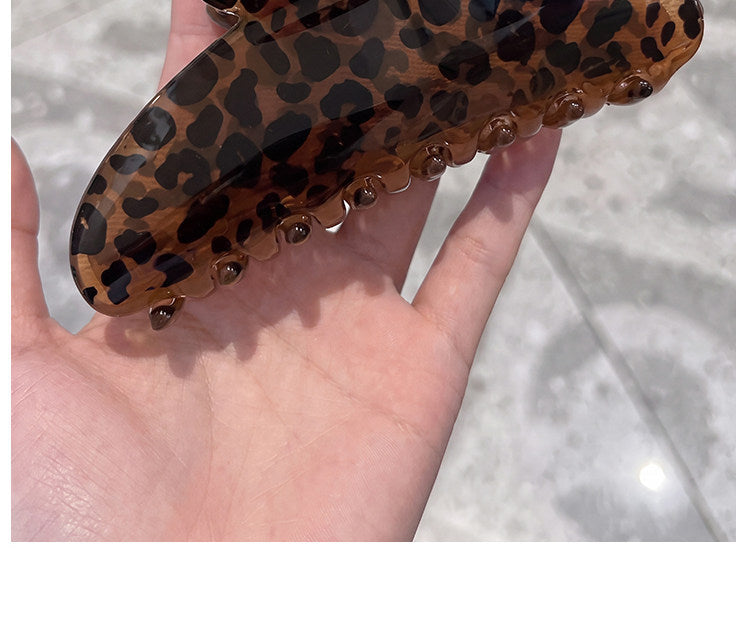 French Style Leopard Print Hair Claws For Women Made Of Acetic Acid Sheets, Perfect For Autumn And Winter