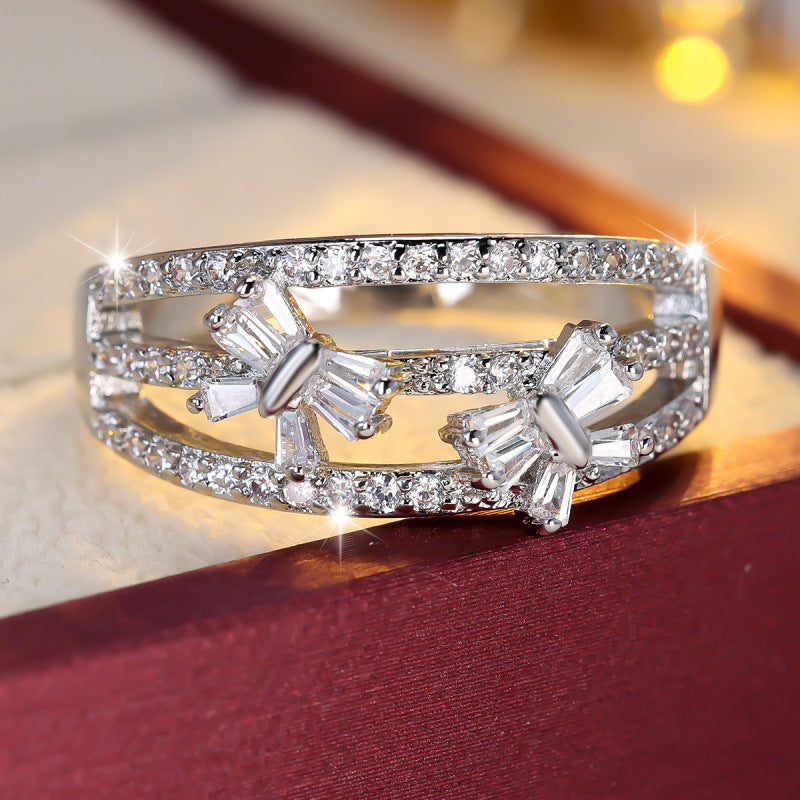 Butterfly Ring For Women In Gold Copper With Zircon Inlay, Elegant And Stylish Jewelry Accessory
