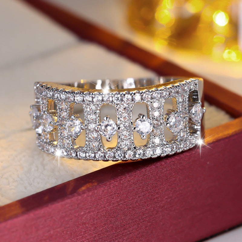 Punk Style Women’s Star Ring In Gold Copper With Zircon Inlay