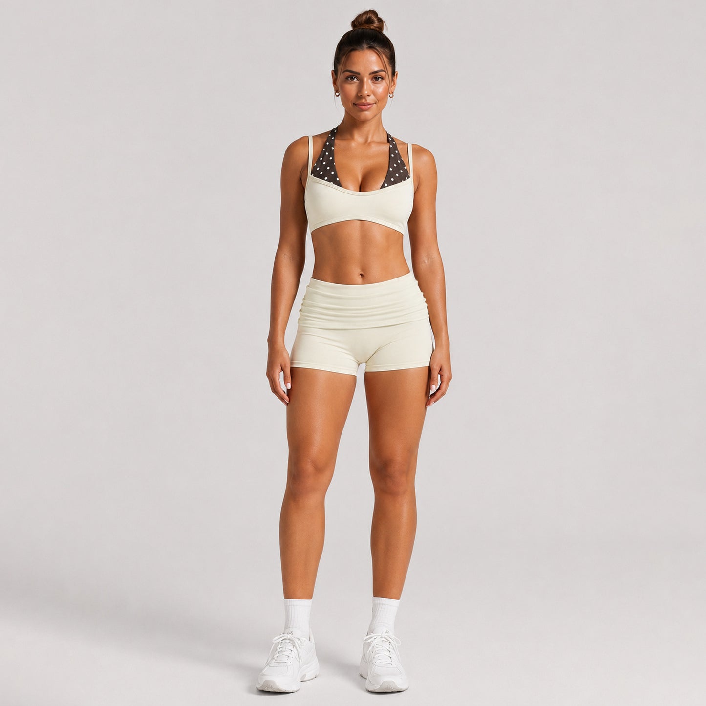 Sport Yoga Shorts For Women In Stretchy Nylon Fabric With Backless Design And Sleeveless Style