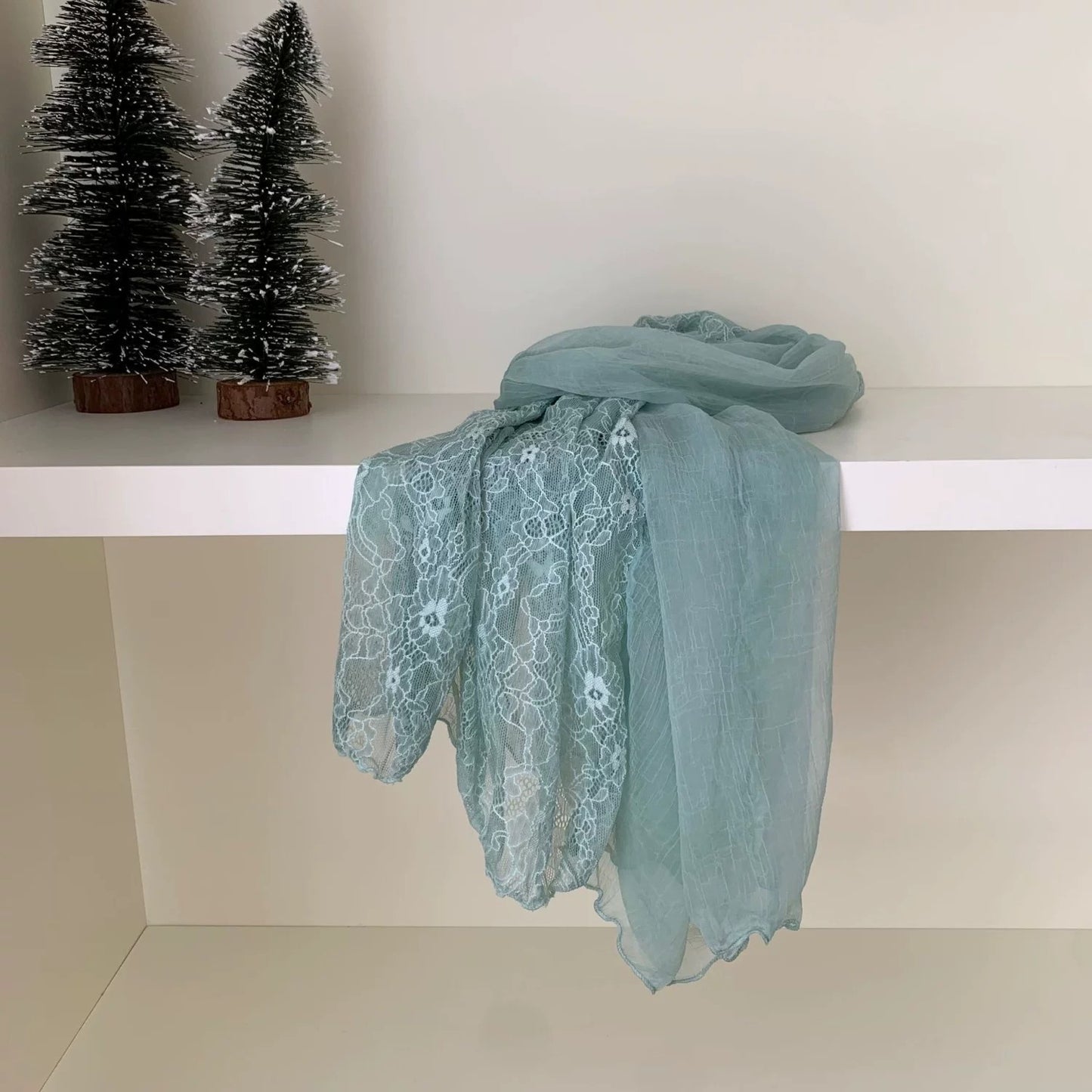 Women’s Light Green Cotton Blend Embroidery Scarf, Perfect For Summer Accessories