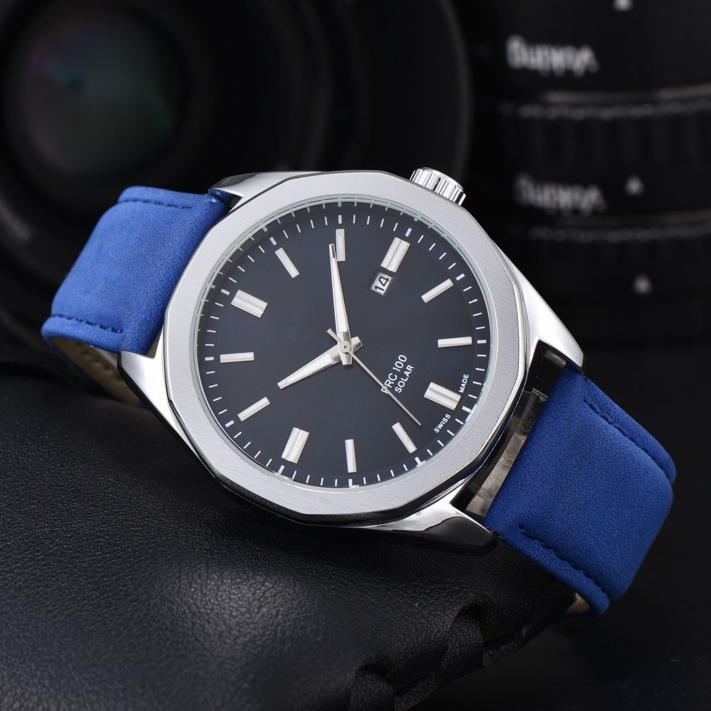 Men's Quartz Watch With Round Dial, Steel Belt Strap, Pin Buckle, And Tempered Glass Mirror
