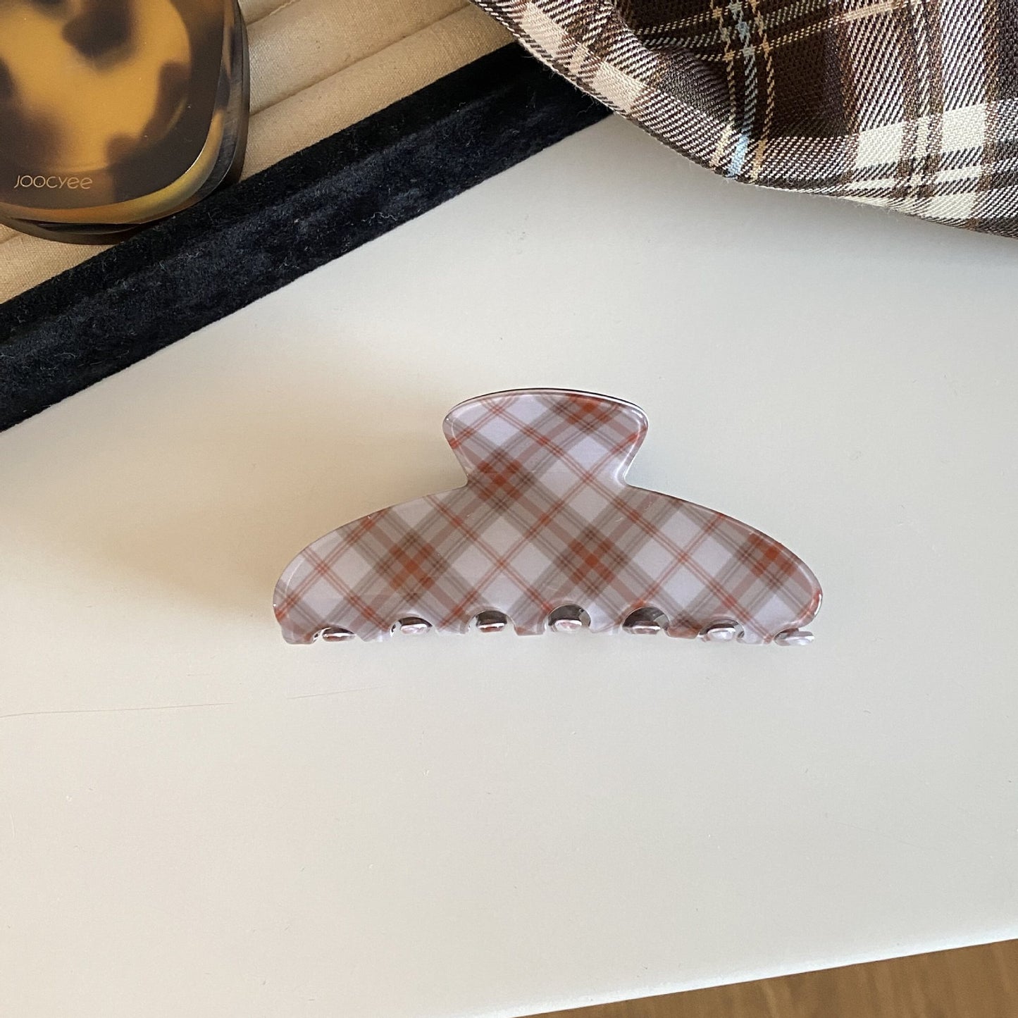 Preppy Style Plaid Hair Claws For Women In Blue, Made Of Acetic Acid Sheets, Perfect For Autumn