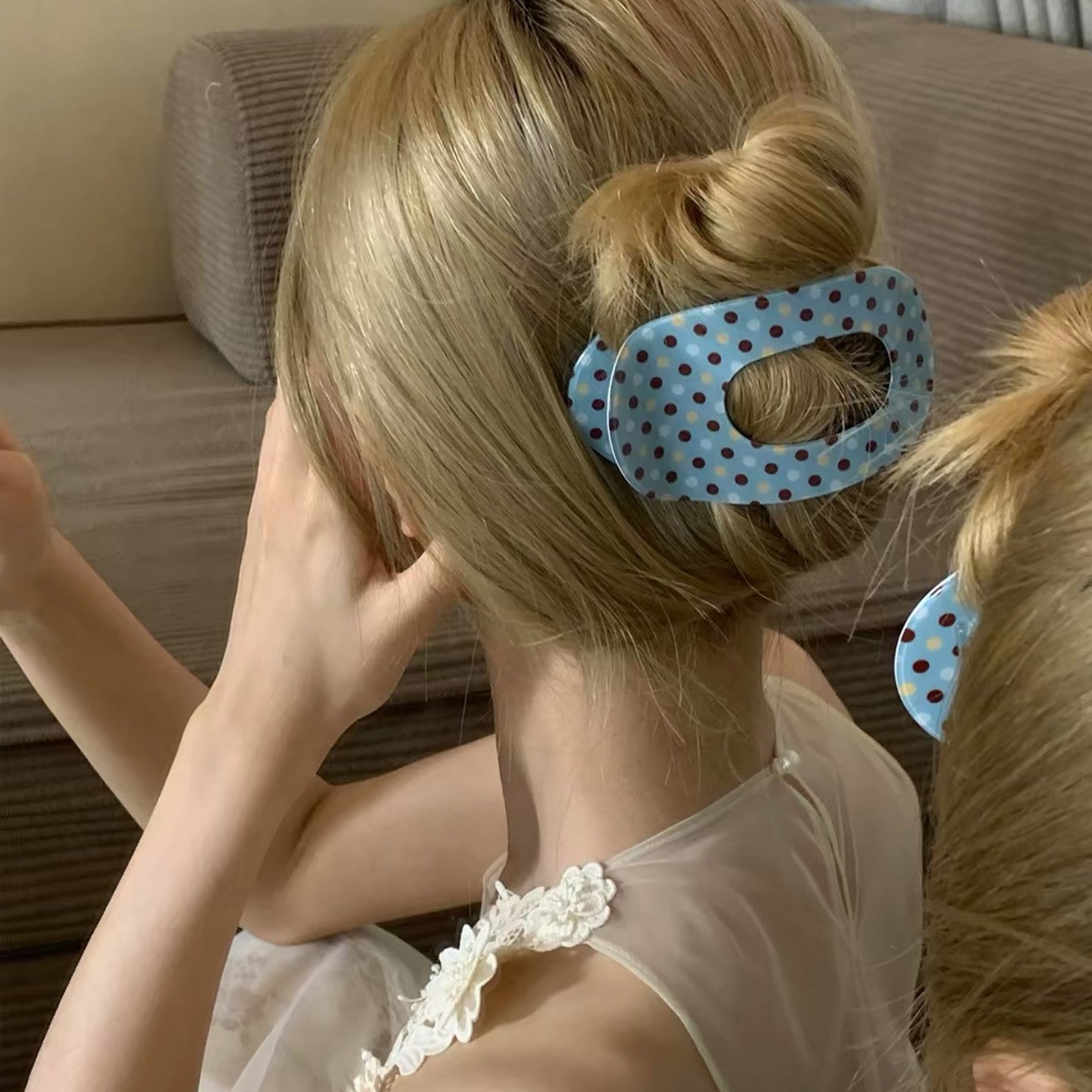 Ditsy Floral Hair Claws Made Of Acetic Acid Sheets In Blue, Elegant Hairpin Accessory