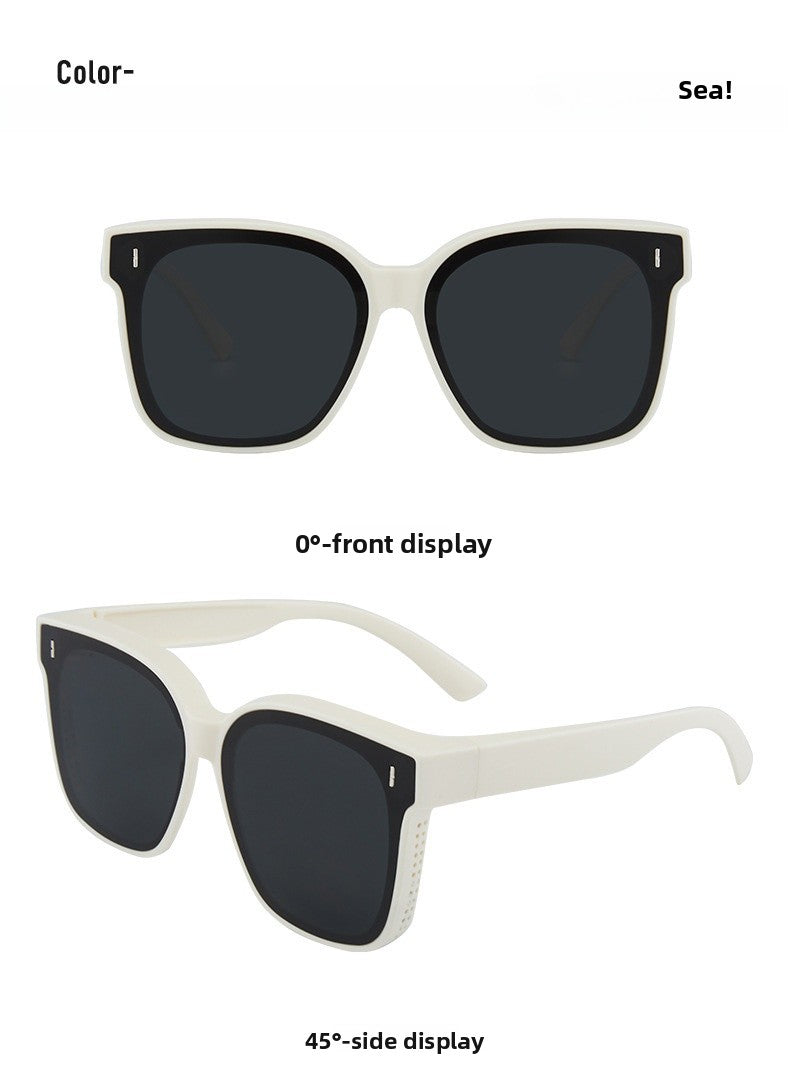Unisex Square Full Frame Sunglasses With PC Lens Material In Dyed Black For Spring And Summer