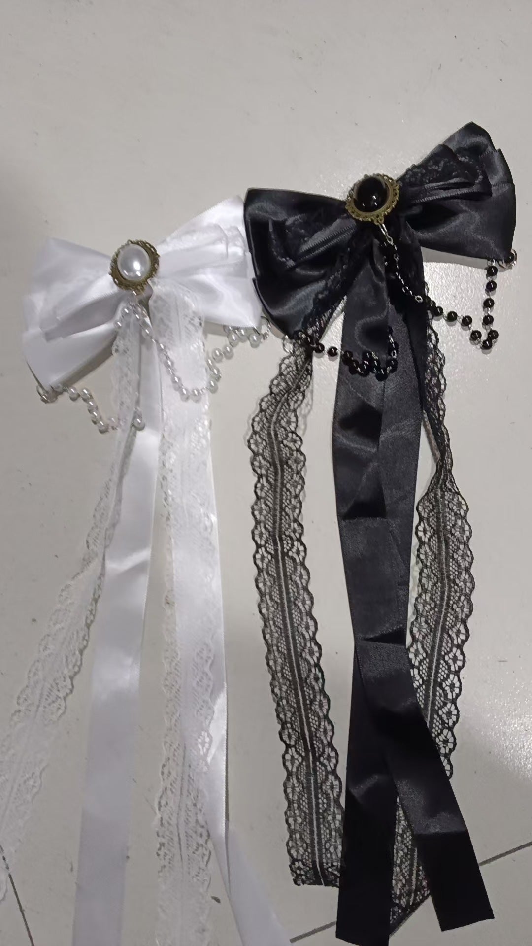 Gothic Heart Shape Hair Bows For Women Featuring Lace Material With Rhinestone Embellishments In Dyed Black Hairpin