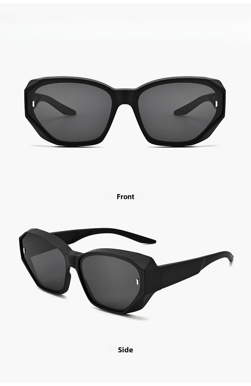 Unisex Polygons Sunglasses With Tac Lens Material In Dyed Black, Perfect For Beach Wear