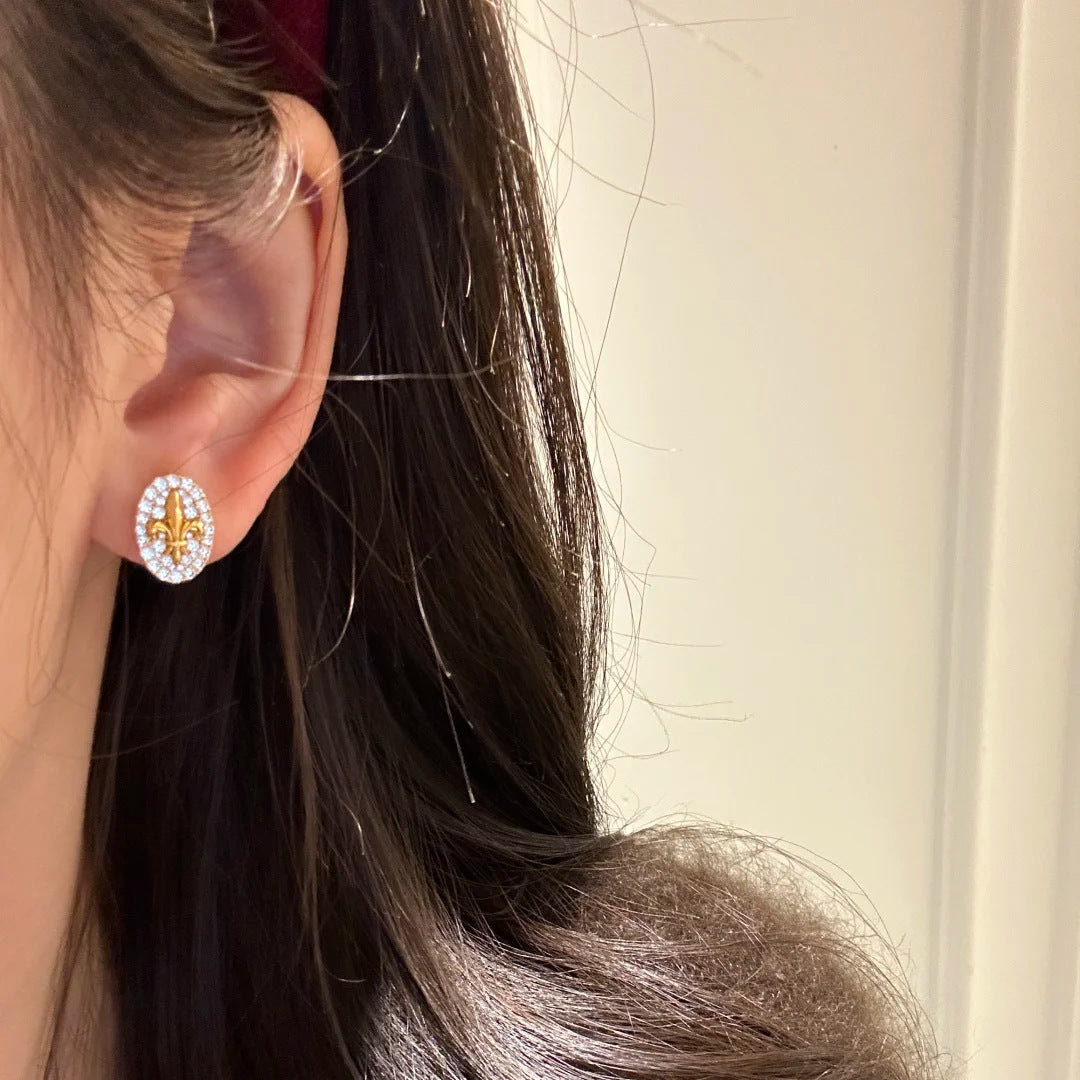 French retro premium iris pendant necklace light luxury ins flower stud earrings temperament diamond-set open ring