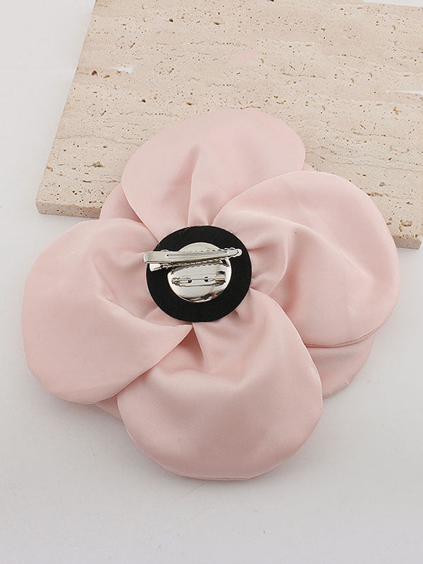 Three-Dimensional Flower Brooch Accessories