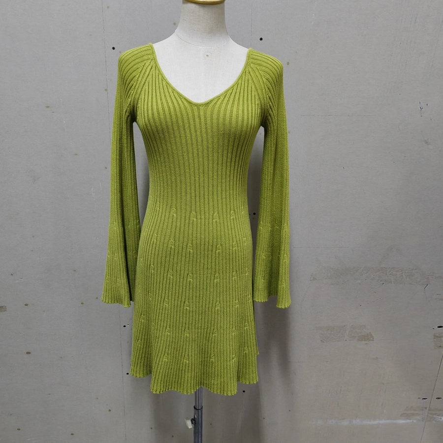 Women's Sheath Dress Simple Style V Neck Long Sleeve Solid Color Above Knee Holiday