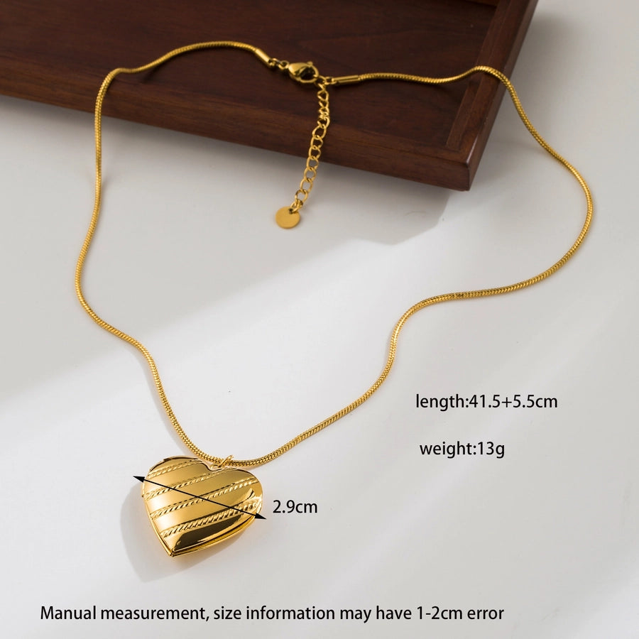 Jewelry Casual Commute Heart Shape Solid Color 304 Stainless Steel 18K Gold Plated Plating Pendant Necklace