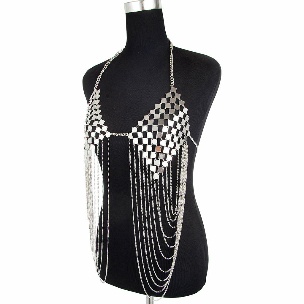 Metal chain flow body chain