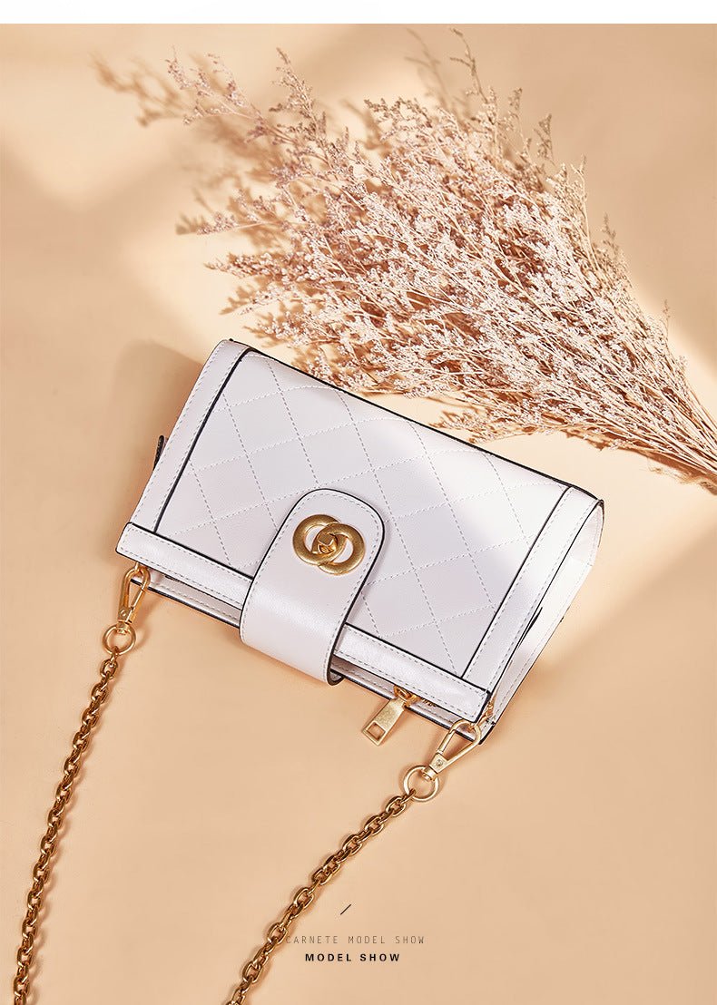 Leather rhombus messenger bag