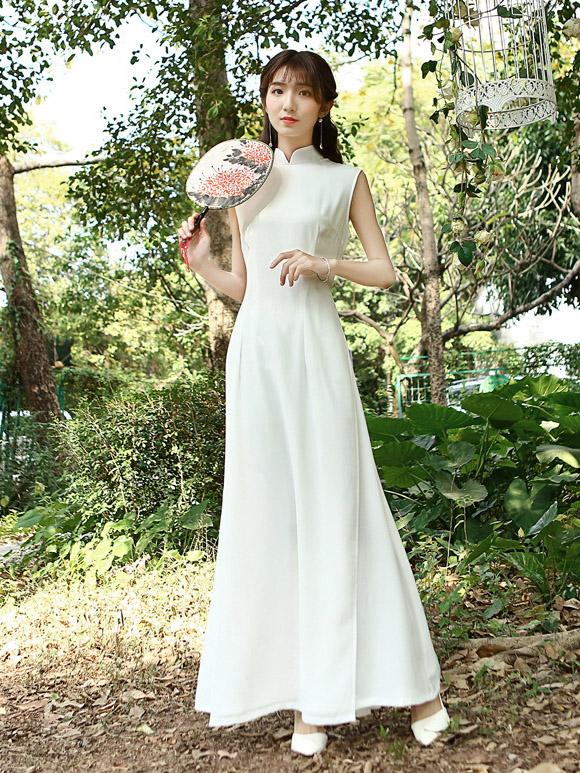 White Tradition Sleeveless Cheongsam Ao Dai