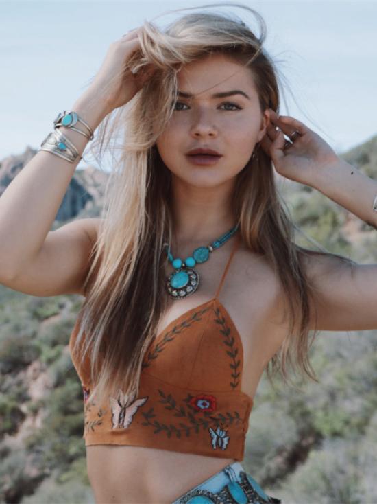 Emboridery Halterneck T-Shirt Tops