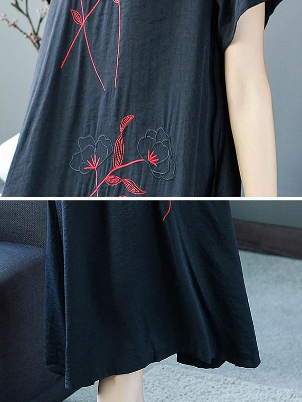 Loose Round-neck Embroidery Dress