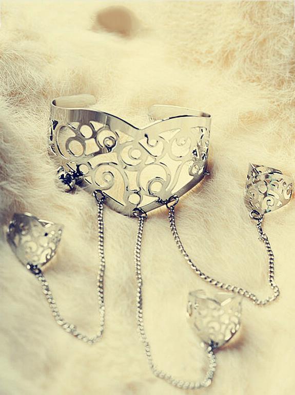 Vintage Rose Tassels With Ring Bracelet Accessories