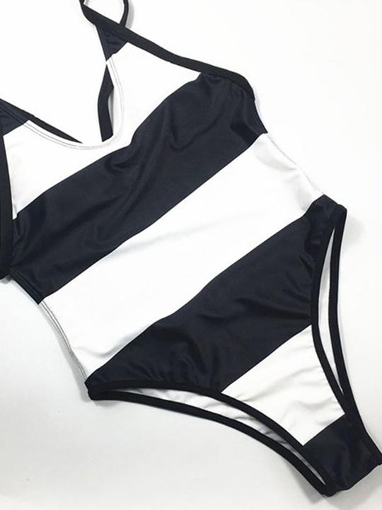 Backless Striped One-piece Swimwear