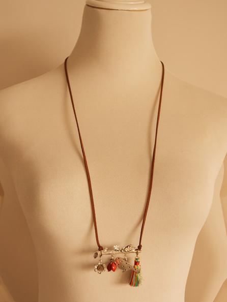 Fresh Bird Pendant Tasseled Necklace