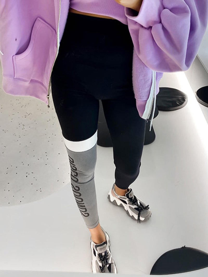 Wrap Letters Printed Contrast Color Leggings