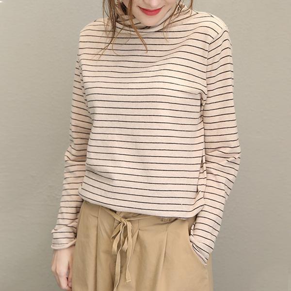 Letter Coat Beige Sweater Or Jeans