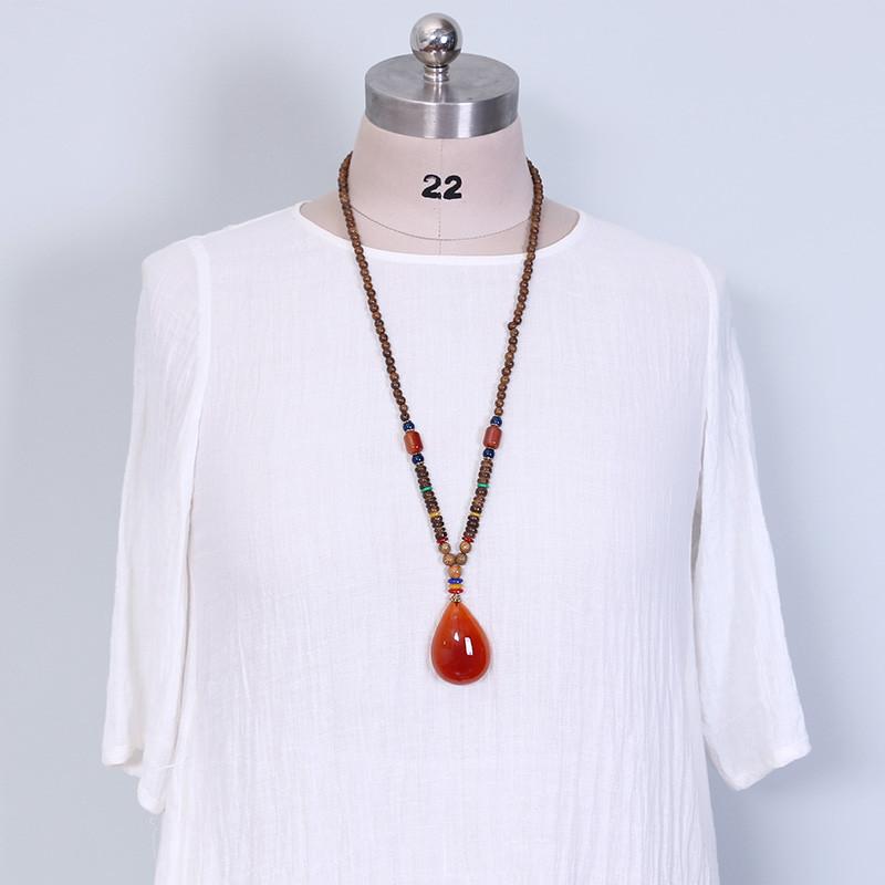 Women Wooden Beads Retro Beeswax Pendant Necklace