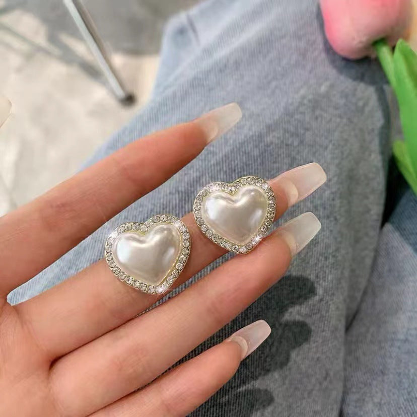 S925 Silver Needle Fashion Love Pearl Vintage Earrings