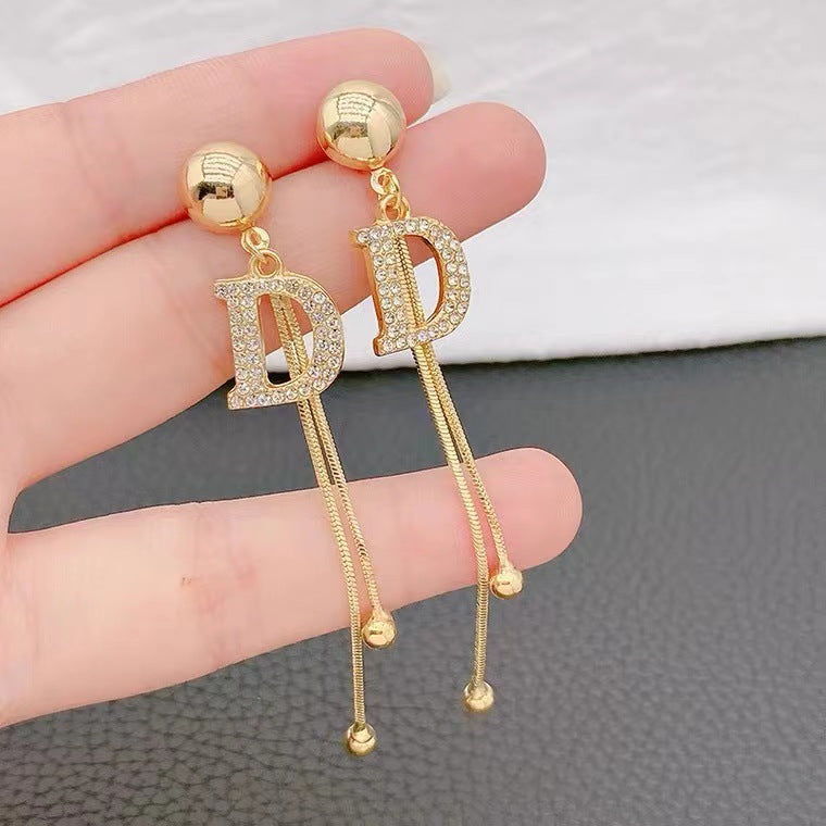 S925 silver needle bright tassel letter D earrings