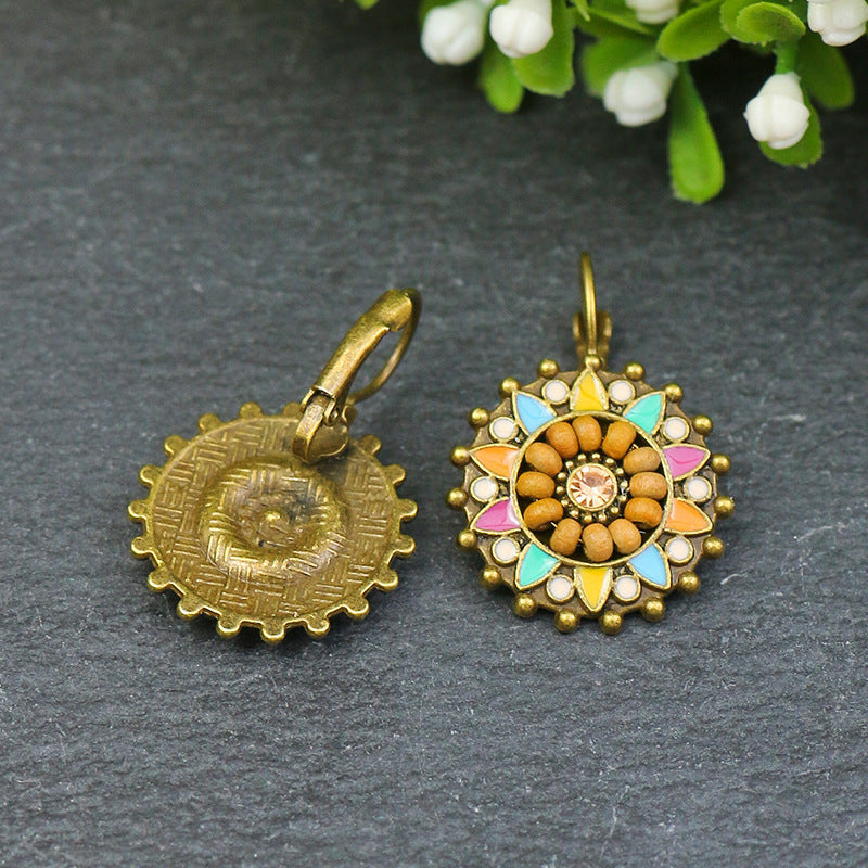 Round flower inlaid Bohemian earrings