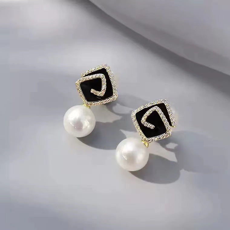 S925 silver needle black diamond pearl earrings