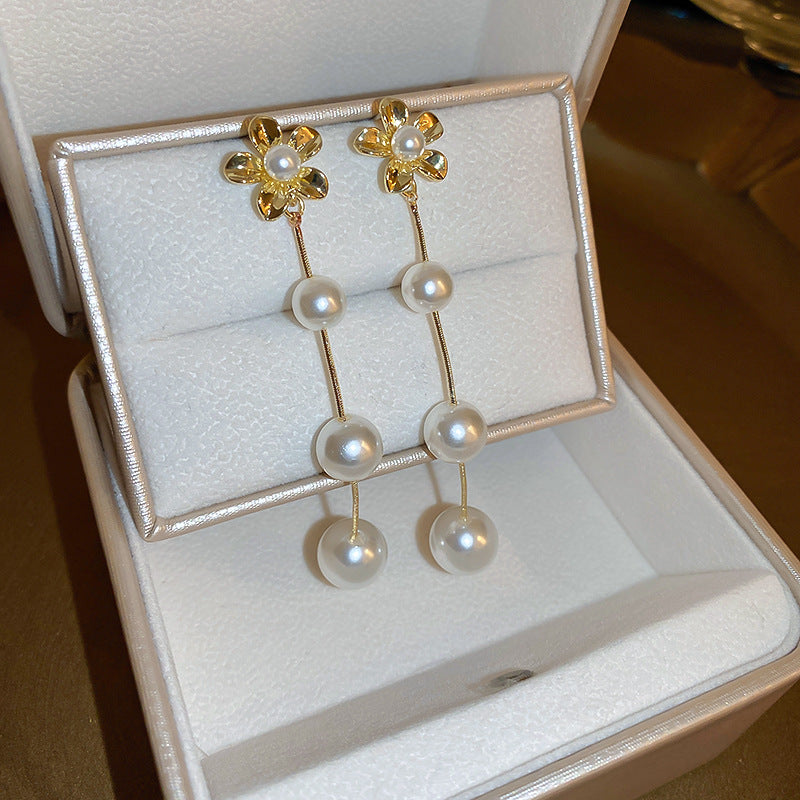Simple pearl flower tassel earrings Baroque vintage earrings