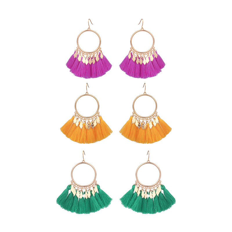 Circled tassel earrings