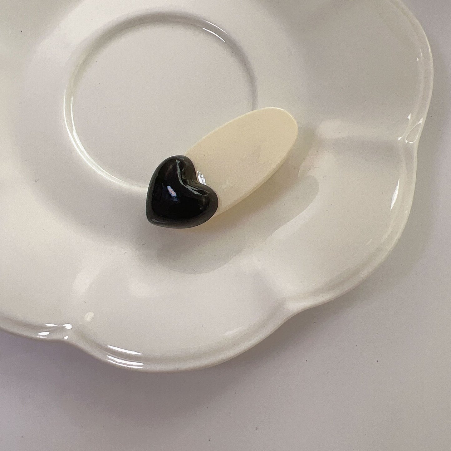 Love Pearl Hair Clips