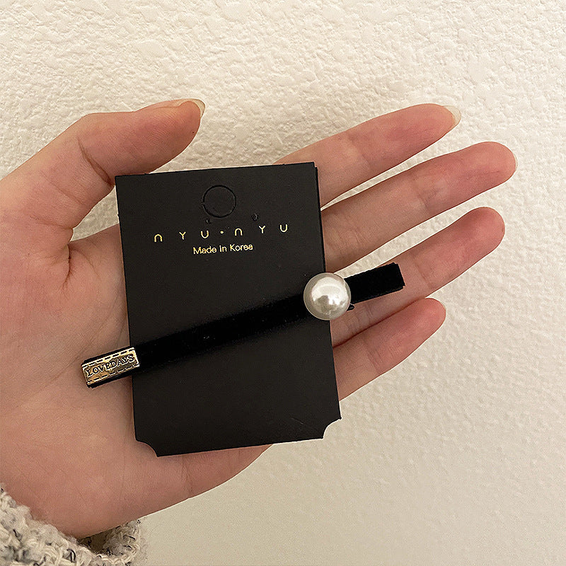 Retro Pearl Hair Clips