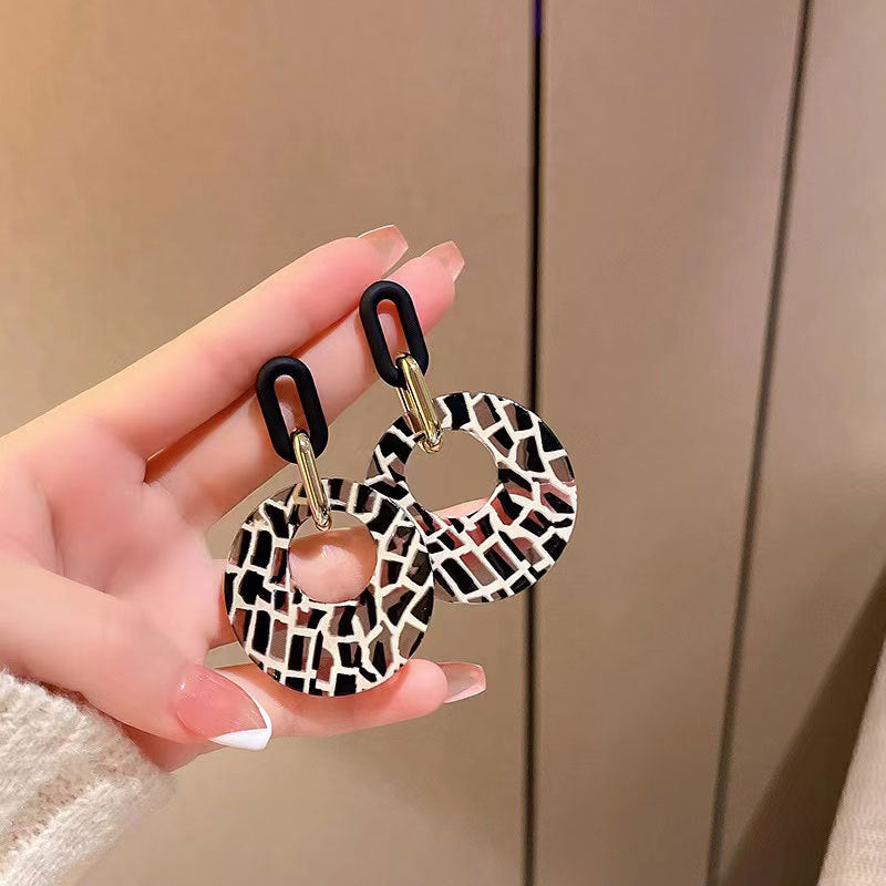 Round leopard print geometric earrings
