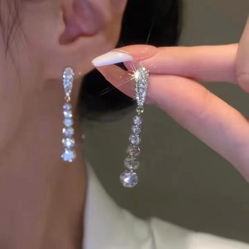 S925 Silver Needle Light Luxury Retro Long Drilled Drop Earrings