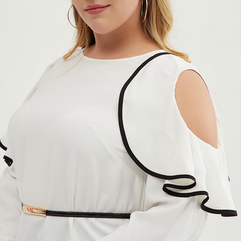Plus Size Women Hollowed-out Lace Shoulder Top