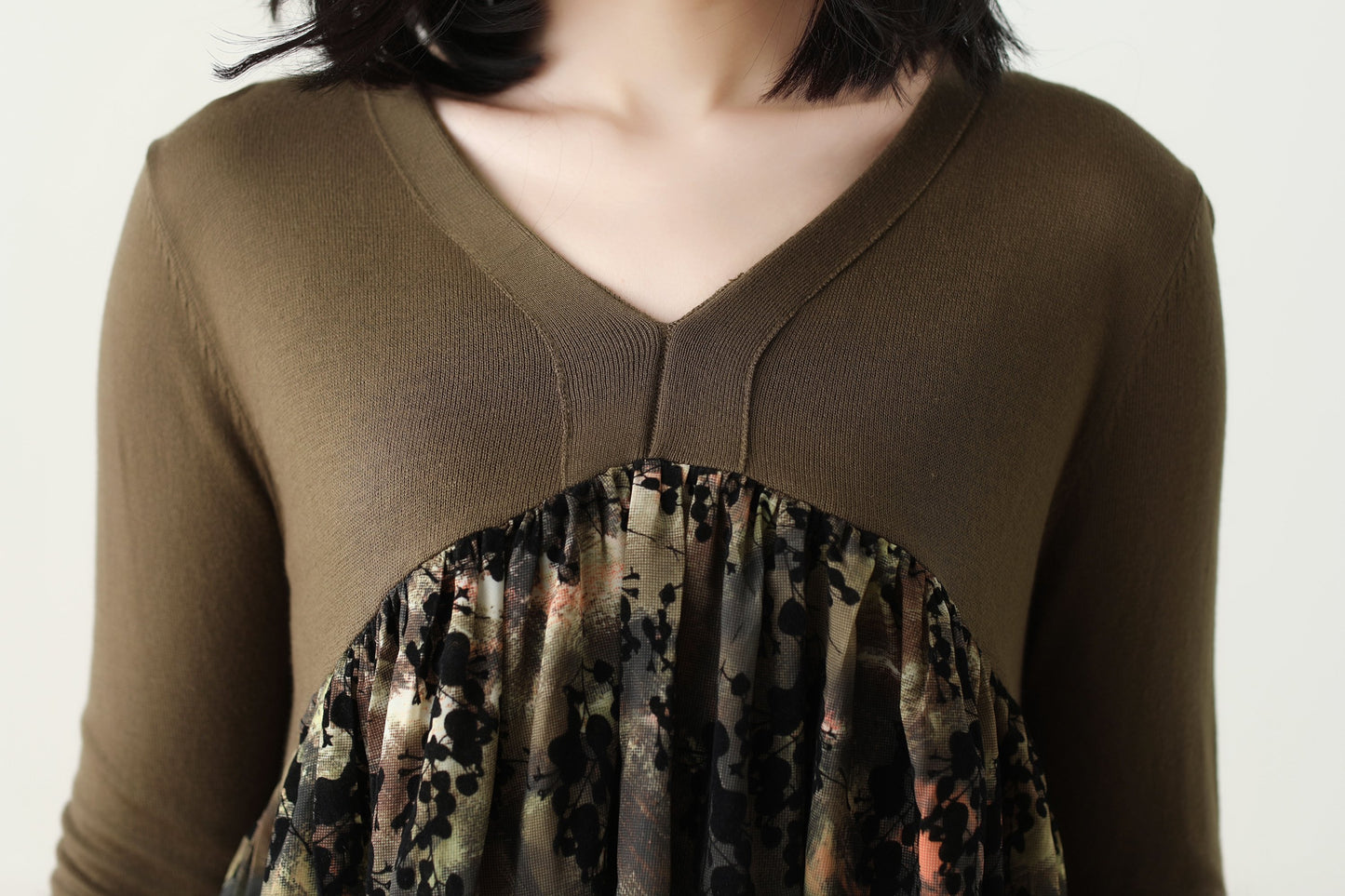 V-neck Knitting Print Top Or Denim Pants