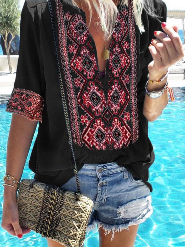 Loose Printed Deep V-neck Half Sleeve T-shirt