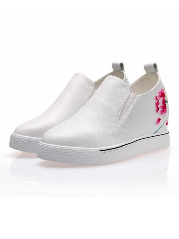 Lotus Floral Embroidered Leather Loafers