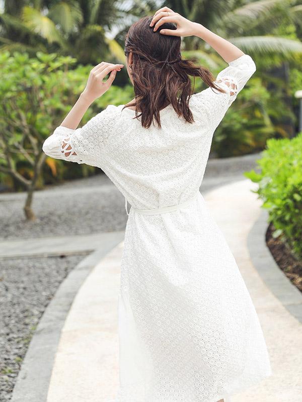 Lace-up Beach Tasseled White Midi Dresses