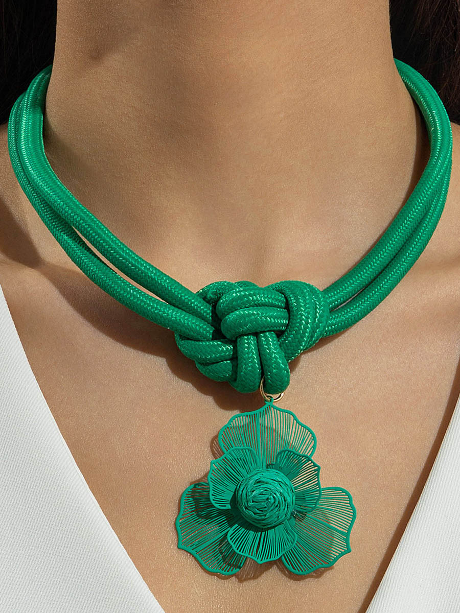 Geometric Flower Shape Necklaces Accessories