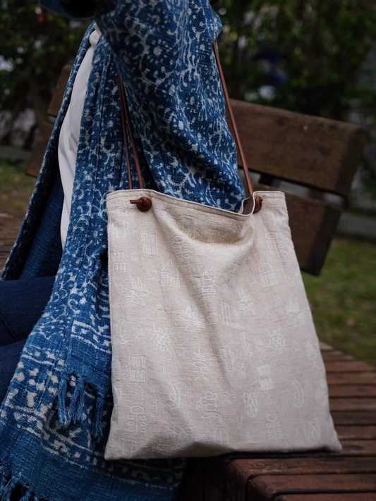 Retro Oracle Bone Script Jacquard Shoulder Bag