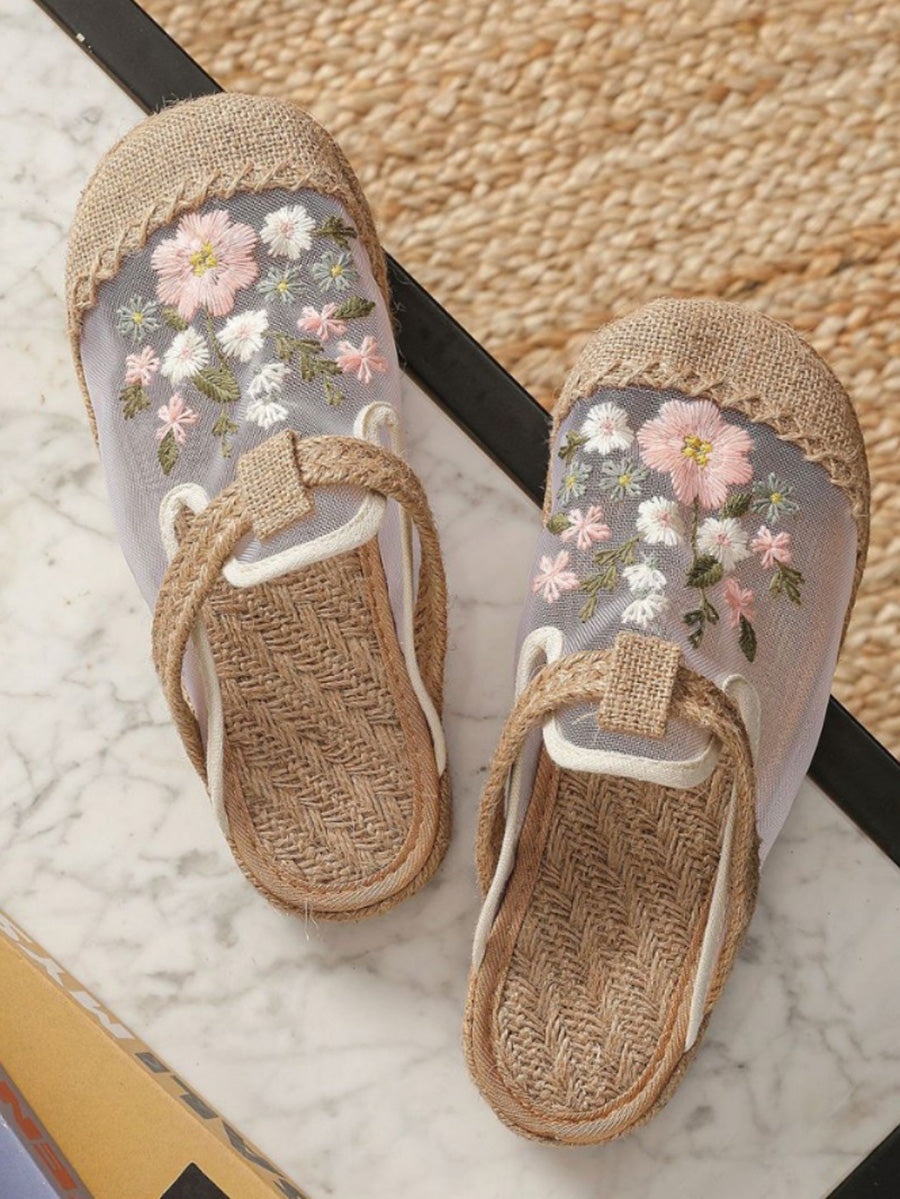 Women Ethnic Summer Flower Embroidery Cloth Flat Slippers