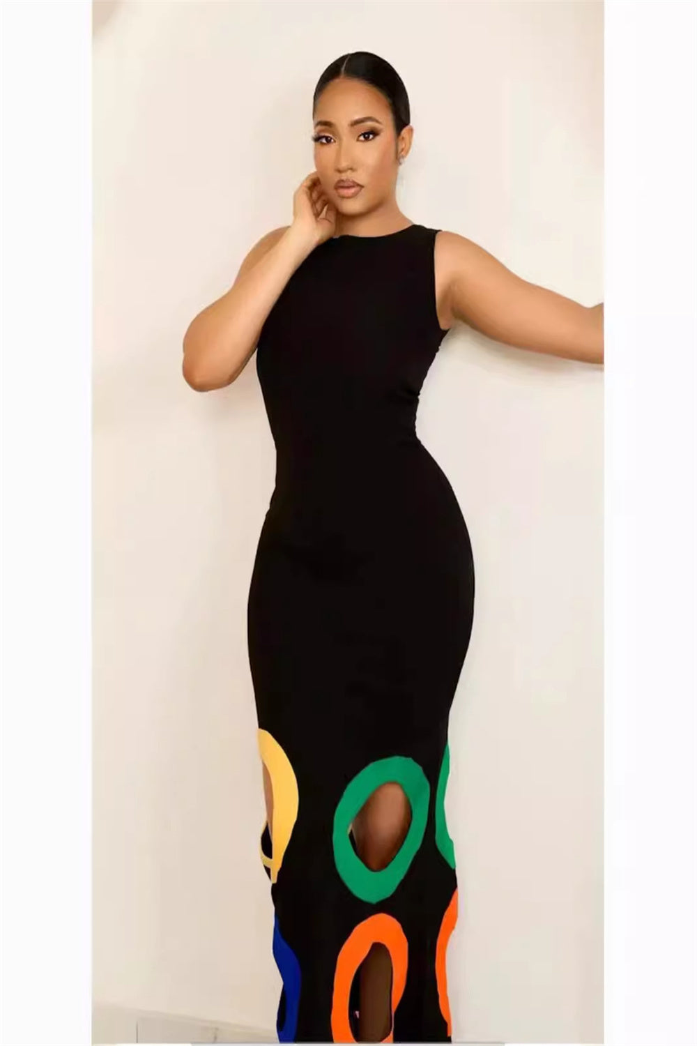 Sleeveless Hollow Pleated Split-Joint Round-neck Maxi Dresses