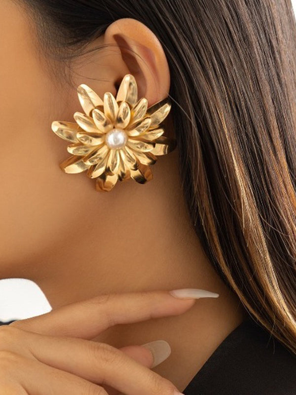 Flower Shape Drop Earrings