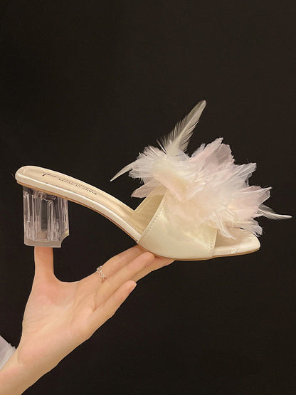 Square Heel Feathers Open Toe Three-Dimensional Flower Sandals