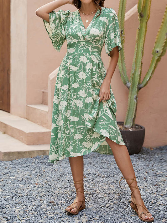 A-Line Half Sleeves Buttoned Contrast Color Pleated V-Neck Midi Dresses